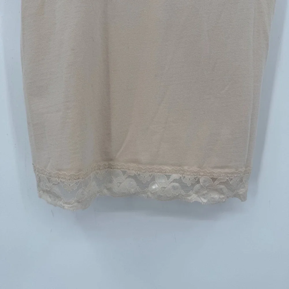 Womens Y2K Cami Tank Top 2XL Beige Lace Trim‎ Built In Bra Stretch Coquette